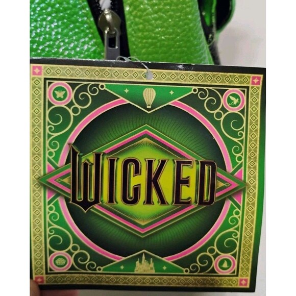 NWT WICKED Mini Backpack Elphaba Witch‎ Silhouette Emerald Green Black Universal main image 8